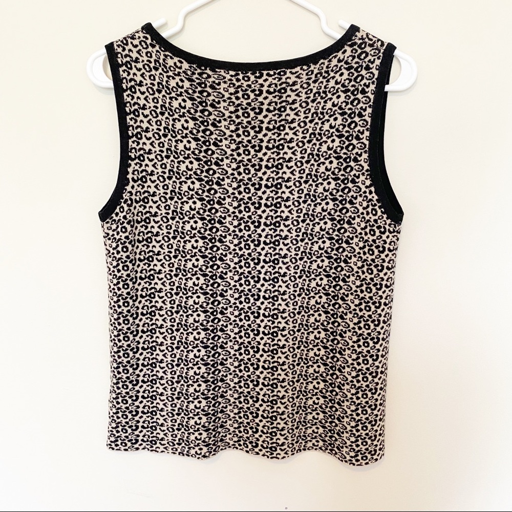 Nygard Collection - Knit Cheetah Print Sleeveless Top - Picture 10 of 16